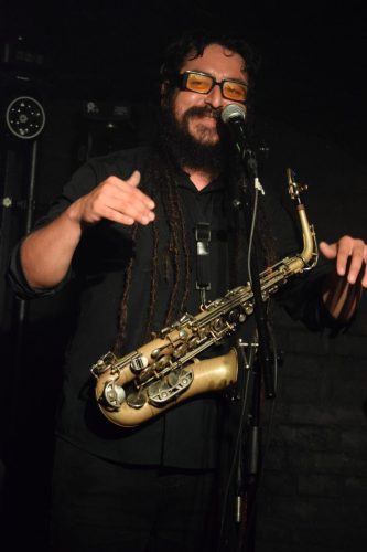 37 Eksplozja rytmów i energii! Koncert Los Kamer w Tarnowie