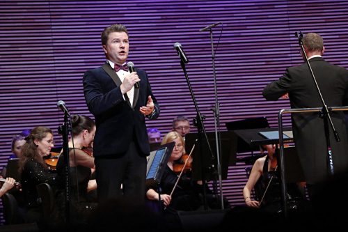 25-copy Koncert Świąteczno-Noworoczny w Lusławicach – muzyka, taniec i elegancja w wyjątkowej odsłonie - część trzecia