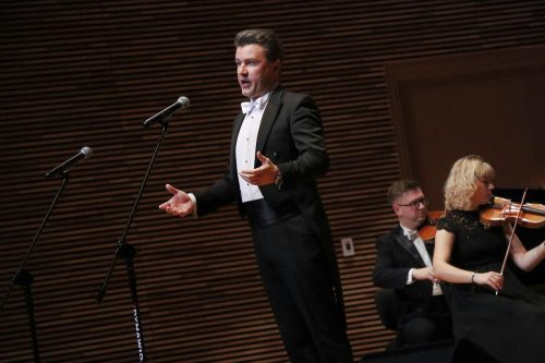 4b-copy Koncert Świąteczno-Noworoczny w Lusławicach – muzyka, taniec i elegancja w wyjątkowej odsłonie - część trzecia