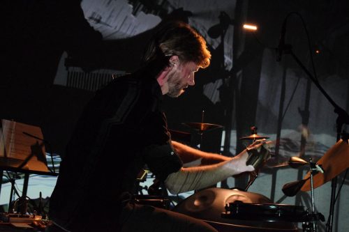 9 Marcin Pazera - Flos Aloe. Disarm the alarm. Koncert improwizowany