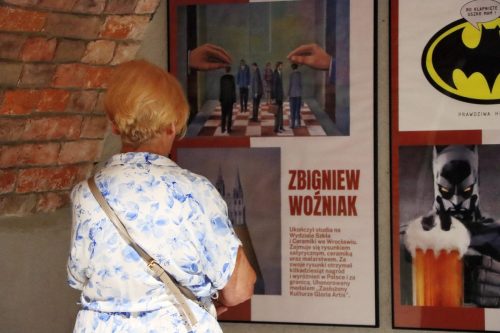 7-copy Wystawa "Satyra w Tarnowie"