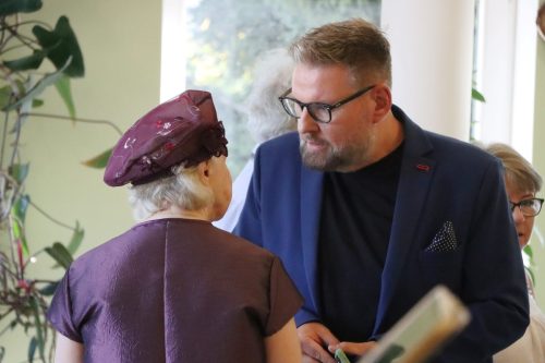 IMG_4640_edytowano „Inspiracje” – twórczy świat Magdaleny Latawskiej-Honkisz w Galerii HORTAR