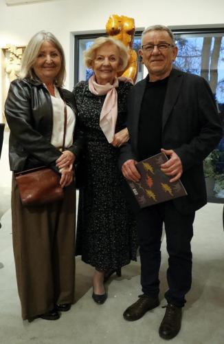 18 "Niezwykła wystawa rzeźb Marka Pelczara – hołd dla kobiecości" w Galerii Bema20