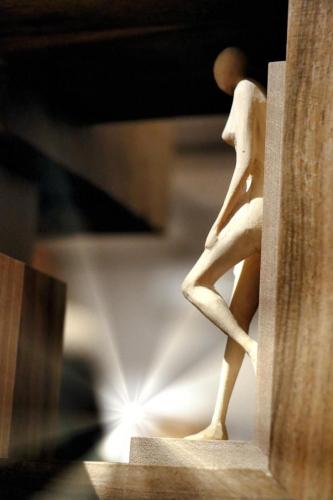 2 "Niezwykła wystawa rzeźb Marka Pelczara – hołd dla kobiecości" w Galerii Bema20