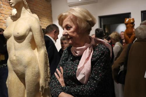 66 "Niezwykła wystawa rzeźb Marka Pelczara – hołd dla kobiecości" w Galerii Bema20