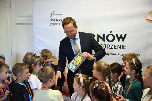 447637763_858978206261210_3489448957877721691_n Wyjątkowe Spotkanie w Urzędzie Miasta Tarnowa