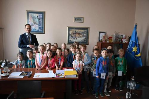 447776659_858978179594546_83393303348115845_n Wyjątkowe Spotkanie w Urzędzie Miasta Tarnowa