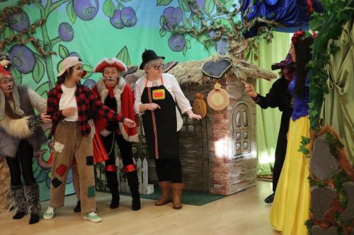 img-8237-edytowano-copy Spotkanie z Mikołajem  w Przedszkolu Nr 32 w Tarnowie