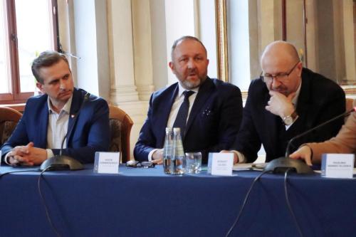 img-0090-edytowano-copy Konferencja prasowa z udziałem Pauliny Hennig-Kloski, Minister Klimatu i Środowiska RP w Tarnowie