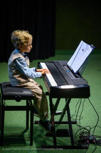 Koncert-66 Koncert Młodych Pianistów
