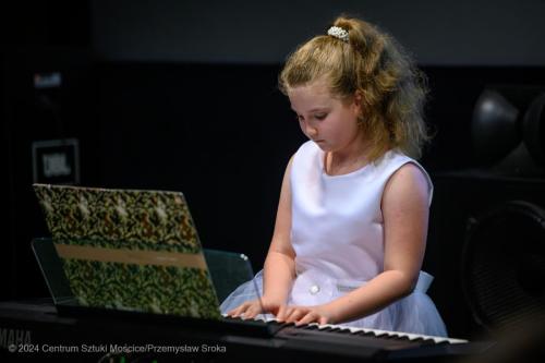 Koncert-97 Koncert Młodych Pianistów