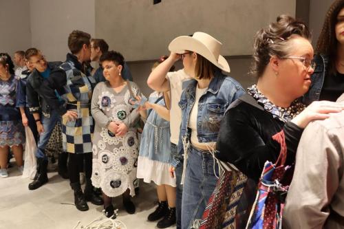 57 Drugie Życie Jeansu – niezwykły pokaz mody pełen serca