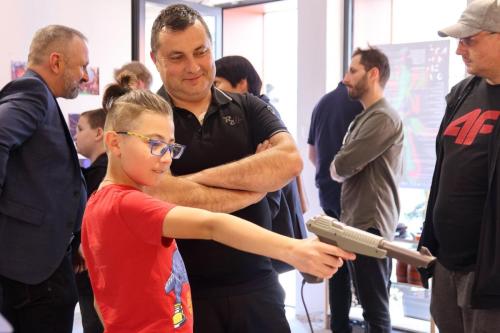 tgShgYEg Noc Muzeów 2024: Noc Wspomnień i Gier przy Bema 20