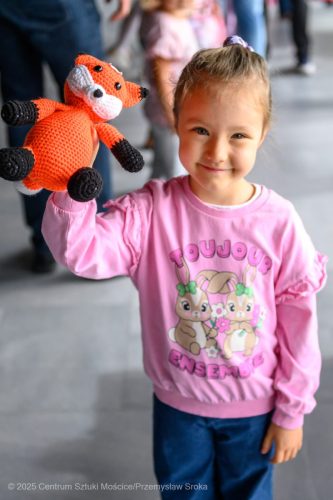 2 Niedziela z Tatusiem - seans filmu: "Felek i Tola ratują las"