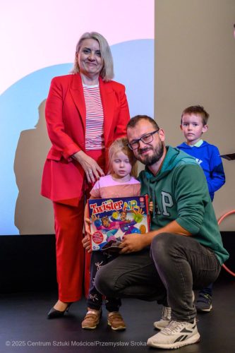 25 Niedziela z Tatusiem - seans filmu: "Felek i Tola ratują las"