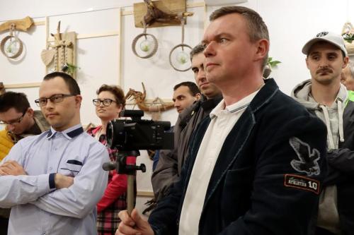 12-copy Małe Wielkie Ogrody – Sztuka Natury w Drewnie i Szkle