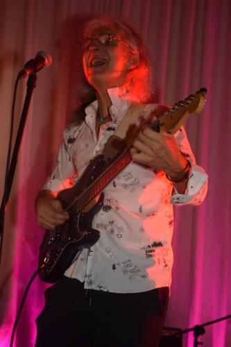 1-copy Lustrzana Piwnica - "Rockowe Opłateczki" Wojtka Klicha