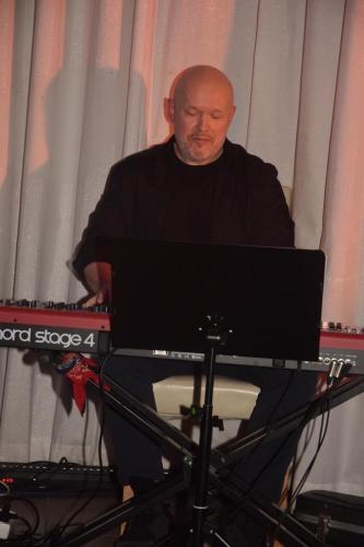 6-copy Lustrzana Piwnica - "Rockowe Opłateczki" Wojtka Klicha