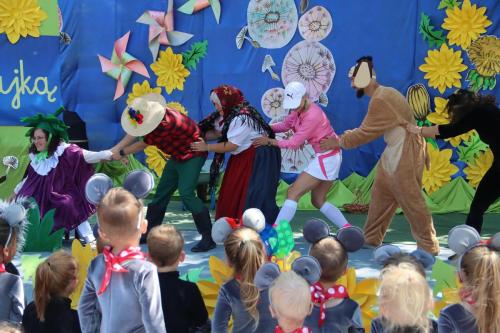 448550370_867216912104006_4572045723672159516_n Jubileusz 35 lecia Przedszkola Publicznego Nr 32 w Tarnowie