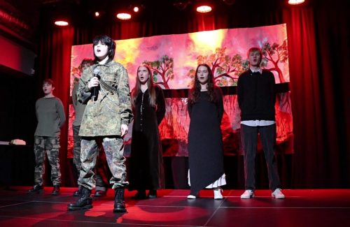 mvi-5393-frame-at-0m9s-edytowano-copy „«Piekło–Niebo» – teatr młodych, który mówi głośno i odważnie”