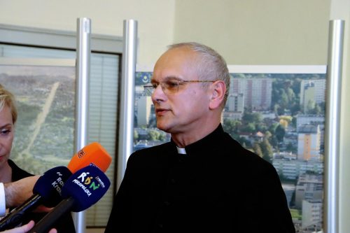 3-copy Konferencja i panel historyczny „Janusz Ostrogski i XVII-wieczny Tarnów”....