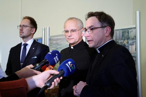 6a-copy Konferencja i panel historyczny „Janusz Ostrogski i XVII-wieczny Tarnów”....