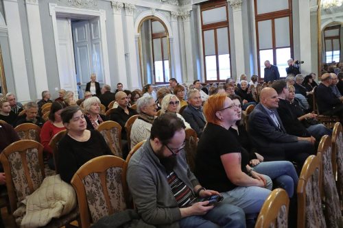 8-copy Konferencja i panel historyczny „Janusz Ostrogski i XVII-wieczny Tarnów”....