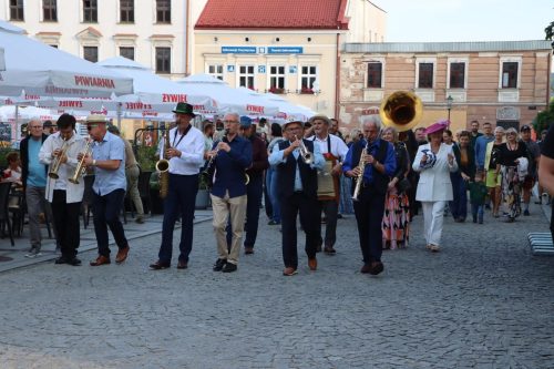 img-3880-copy Starówka Jazz Festiwal - parada nowoorleańska /2