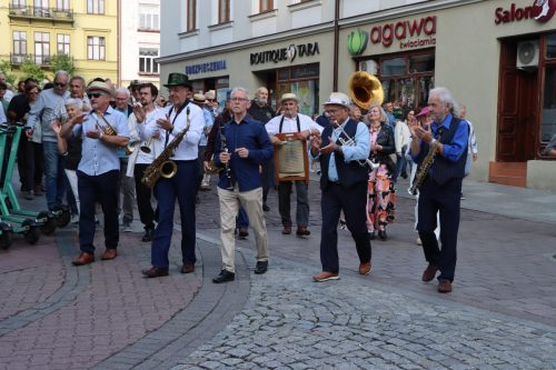 img-3911-copy Starówka Jazz Festiwal - parada nowoorleańska /2