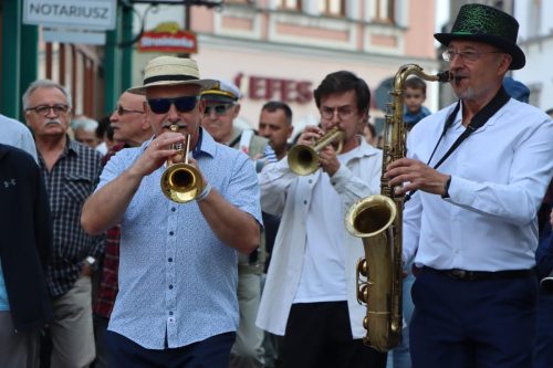 img-3917-copy Starówka Jazz Festiwal - parada nowoorleańska /2