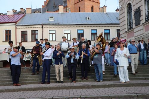 img-3947-copy Starówka Jazz Festiwal - parada nowoorleańska /2