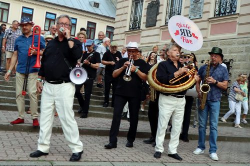 img-7440-edytowano-copy Nowoorleańskie rytmy na tarnowskiej starówce