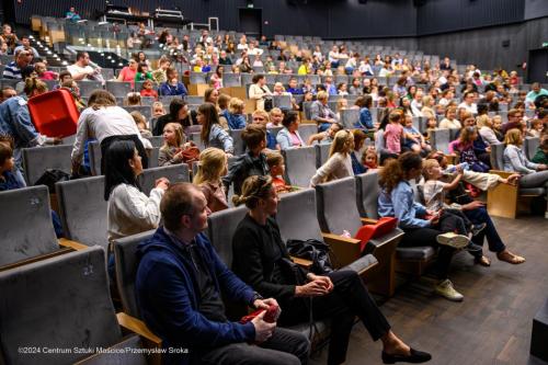 Spektakl-10-Poprawione-Szum CSM - "Pchła Szachrajka