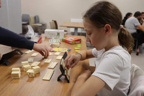 img-8543-copy Planszówki / Młodzieżówki / Nocne spotkanie