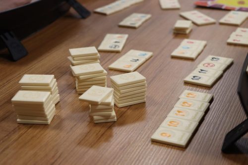 img-8547-copy Planszówki / Młodzieżówki / Nocne spotkanie