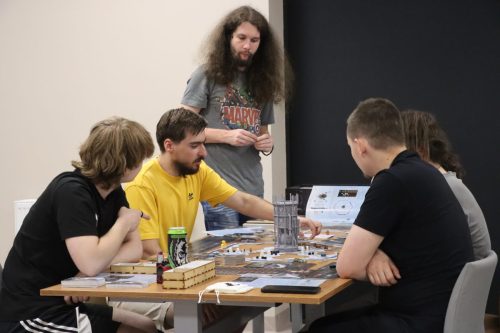 3b-copy Planszówki Młodzieżówki - Nocne Granie w Domu Kultury Westerplatte