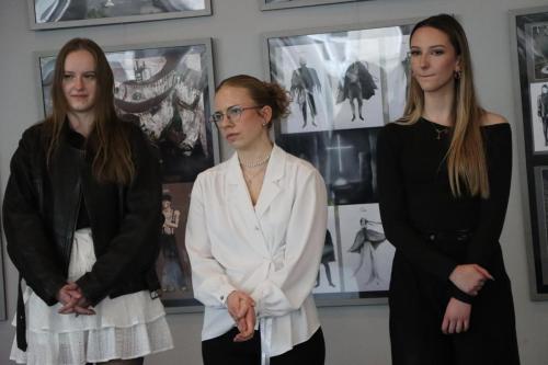 img-6036-copy Wernisaż „Scenografie i Kostiumy” – święto twórczości młodych artystów