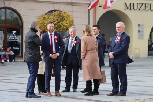 15-copy Polonez z Piłsudskim – młodzież w hołdzie Niepodległej.