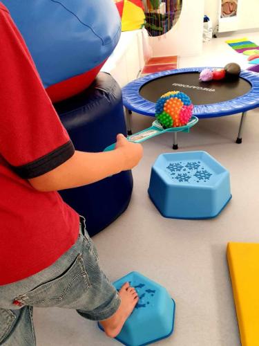 382279510_673739211359546_8269977201502915675_n Wakacyjne porady sensoryczne