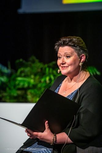 PS2_3707 "Poświatowska i muzyka"wykład prof. dr hab. Aleksandry Nawe