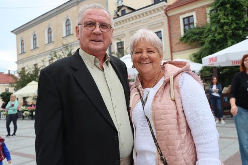 11-copy Deszcz nie przeszkodził. Tarnowski Rynek znów zatańczył. Zabrakło tylko wodzireja...