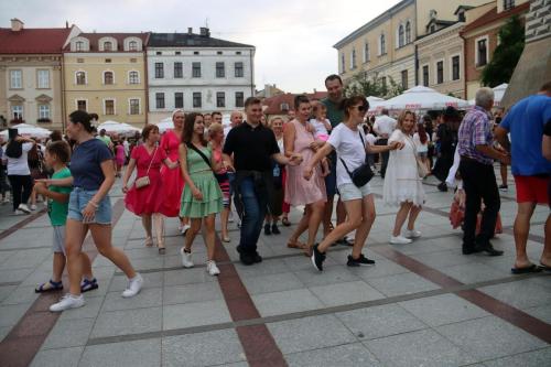 450579586_885753570250340_816147493153754096_n Potańcówka 2024 "Tak bawi się Tarnów"