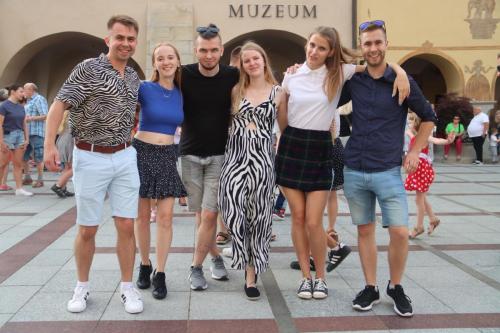 450813787_885753533583677_3126590994733772281_n Potańcówka 2024 "Tak bawi się Tarnów"