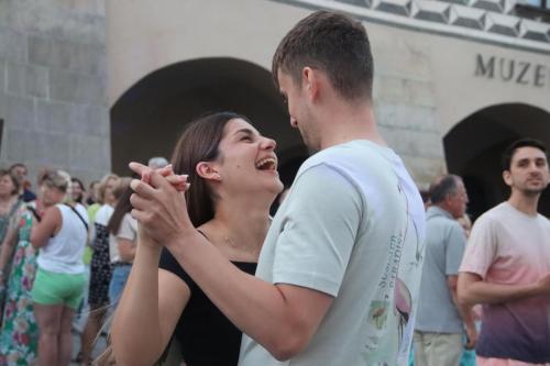 451093719_885789670246730_8368569398374155462_n Potańcówka 2024 "Tak bawi się Tarnów"