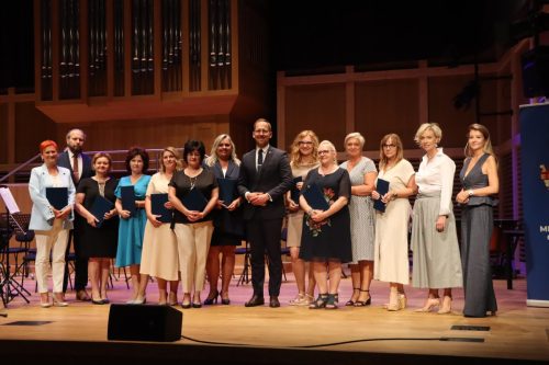 19 Nowi dyrektorzy tarnowskich placówek oświatowych