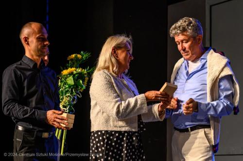 16 IV Festiwal TARNOWIANIE. "Prawda" - spektakl komediowy