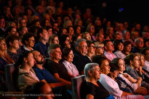 2 IV Festiwal TARNOWIANIE. "Prawda" - spektakl komediowy