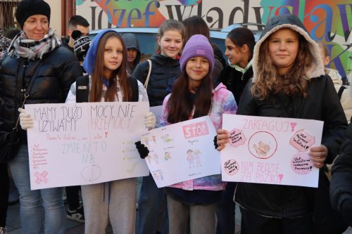 img-7507-copy Tydzień bez przemocy rówieśniczej w Tarnowie – głos uczniów przeciw agresji