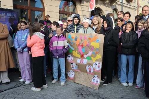 img-7616-copy Tydzień bez przemocy rówieśniczej w Tarnowie – głos uczniów przeciw agresji