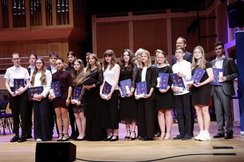 3a Zakończenie roku szkolnego w Tarnowie - Prymusi 2025